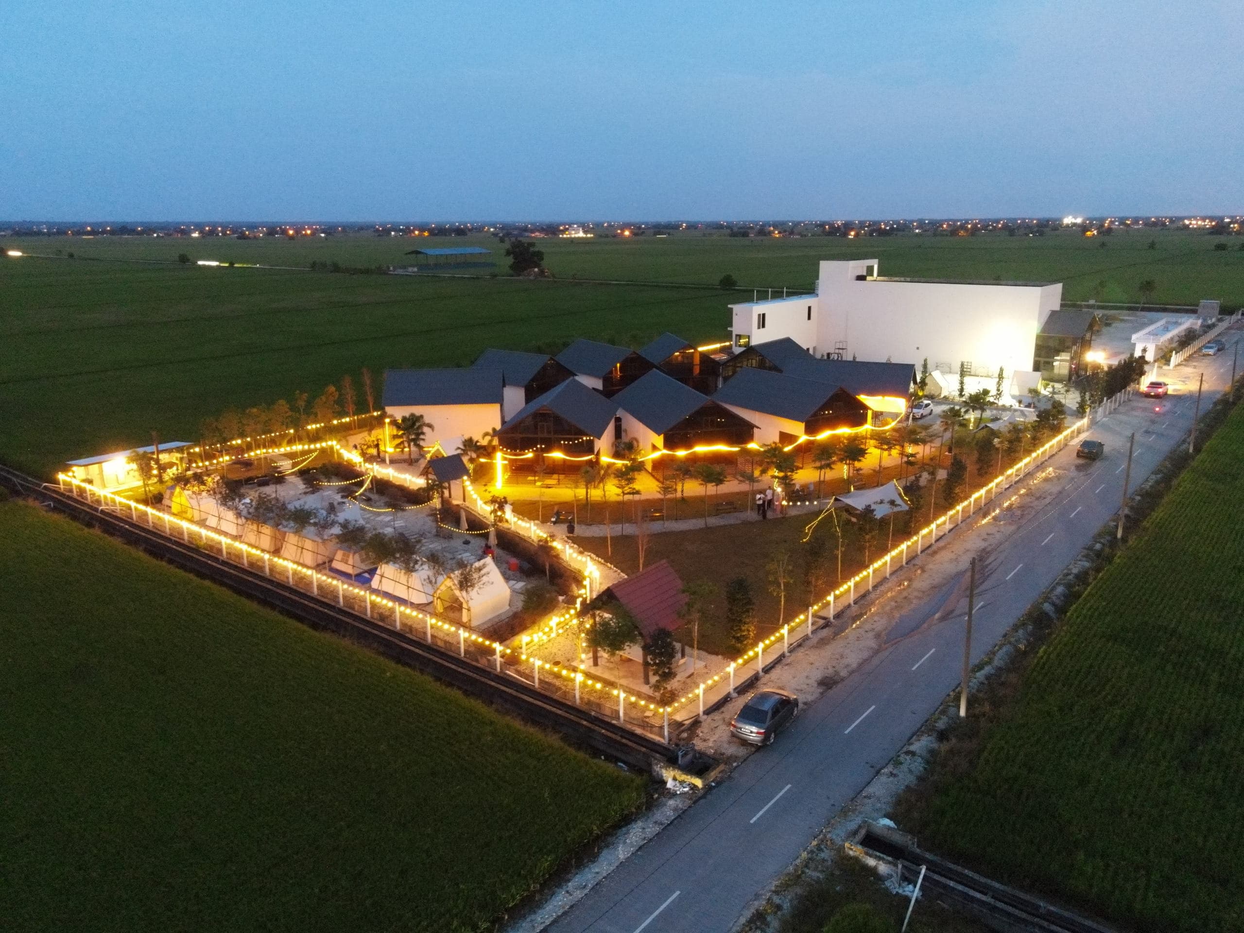 Mi Le Garden Aerial View